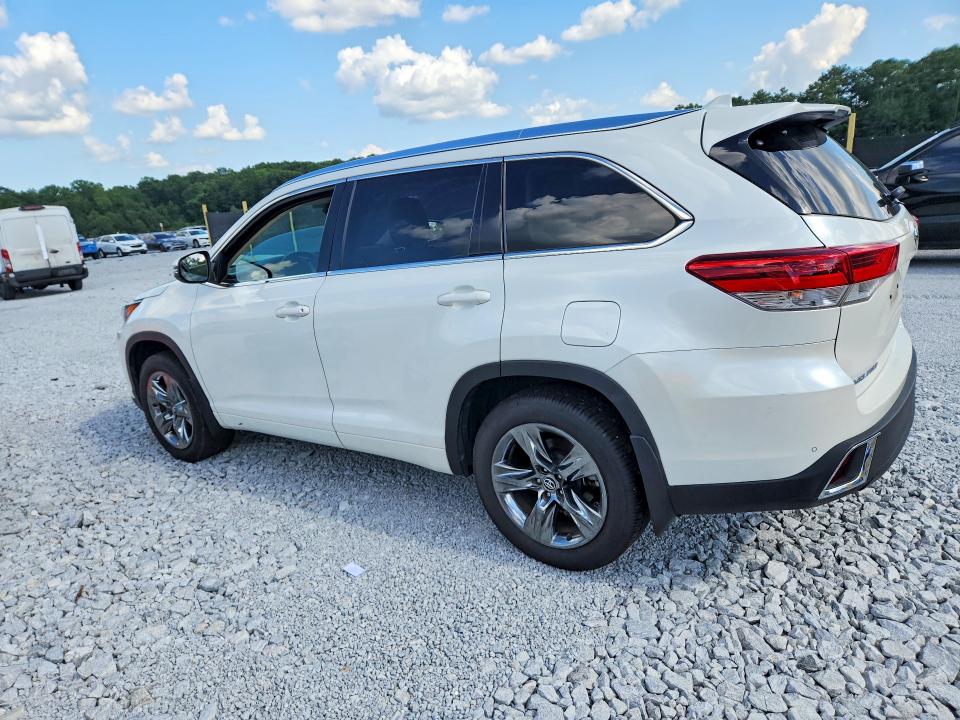 Продаж на аукціоні авто 2018 Toyota Highlander, vin: 5TDDZRFH5JS848379, номер лоту: 61790546