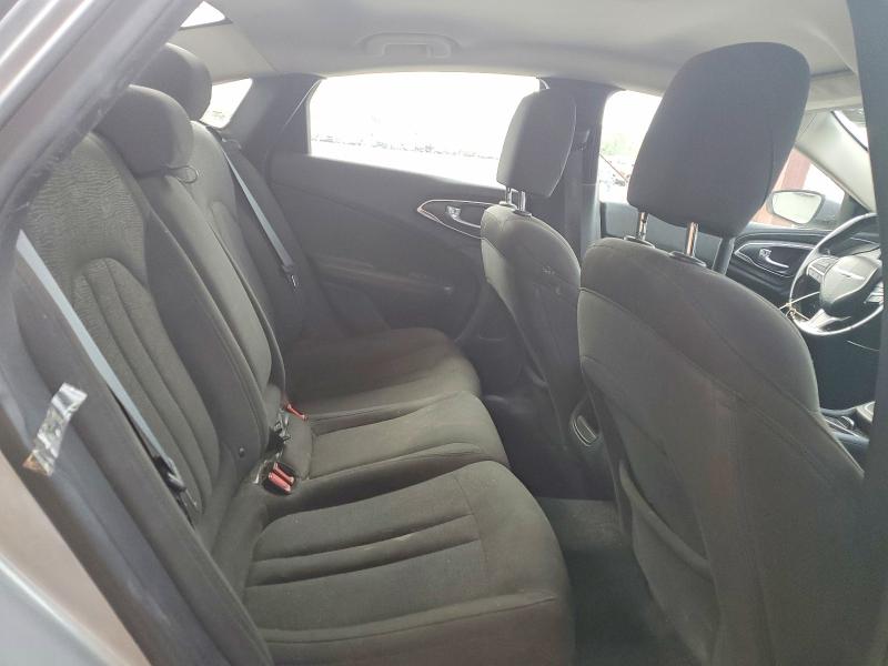 62628596 :رقم المزاد ، 1C3CCCAB7FN680937 vin ، 2015 Chrysler 200 مزاد بيع