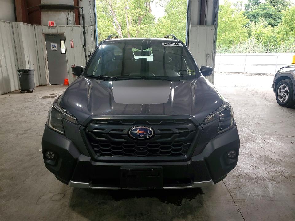 60920156 :رقم المزاد ، JF2SKAMC2NH476886 vin ، 2022 Subaru Forester مزاد بيع
