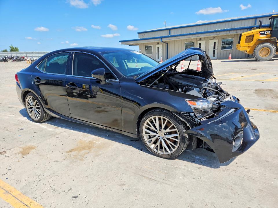 61615866 :رقم المزاد ، JTHCM1D22G5010852 vin ، 2016 Lexus Is مزاد بيع