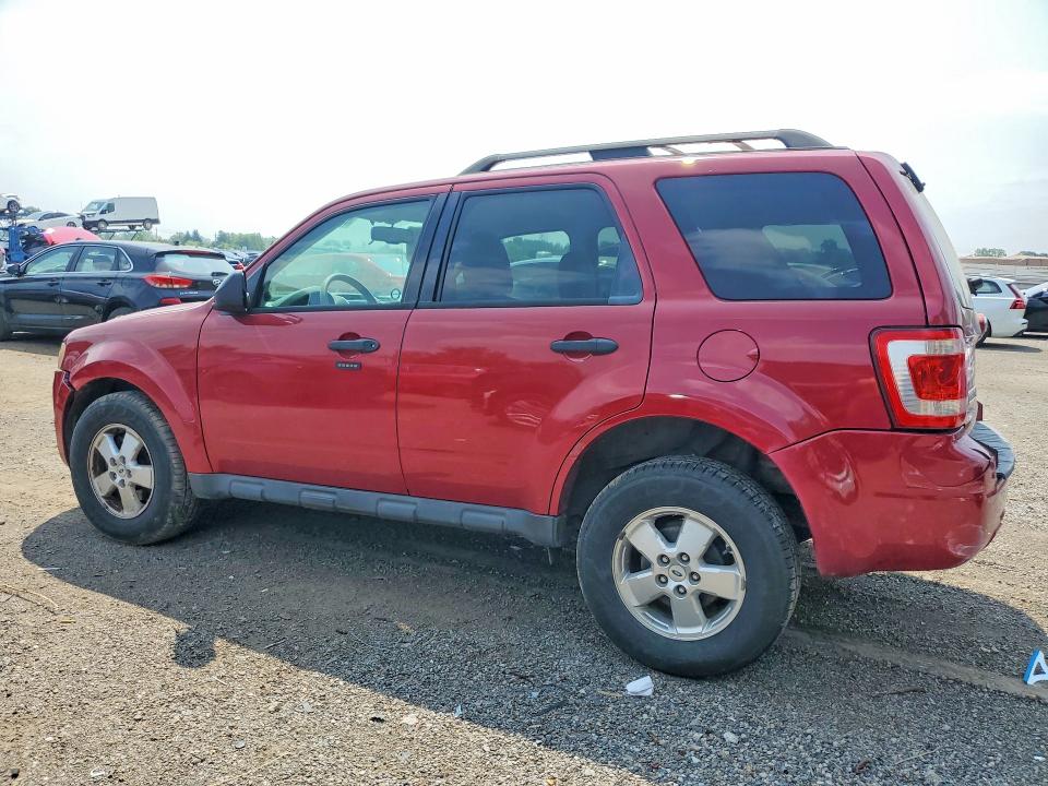 2011 Ford Escape მანქანა იყიდება აუქციონზე, vin: 1FMCU0DG3BKA35403, აუქციონის ნომერი: 61378876