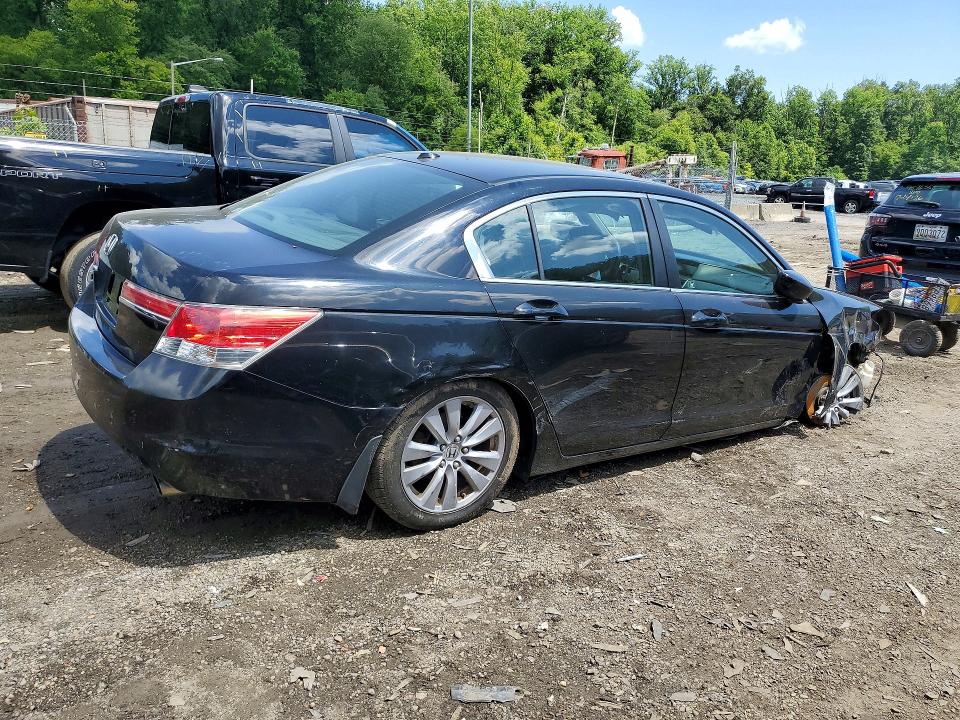 62913106 :رقم المزاد ، 1HGCP2F85BA041255 vin ، 2011 Honda Accord مزاد بيع