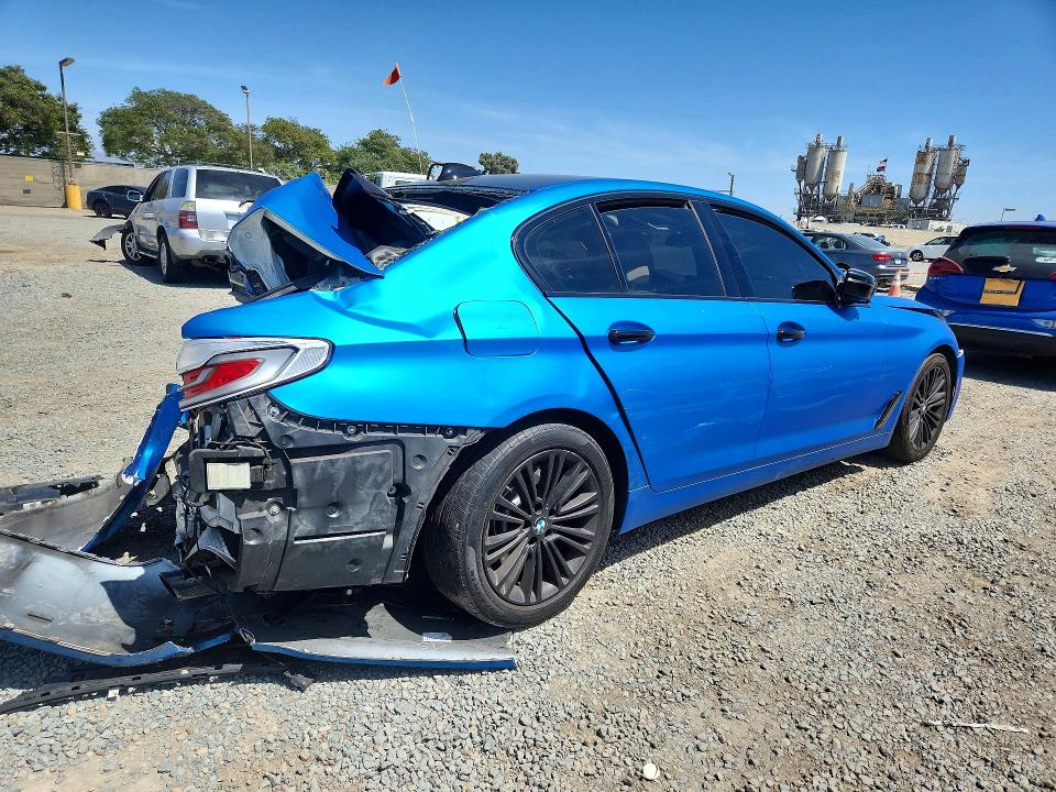 62343316 :رقم المزاد ، WBAJR3C08LWW67470 vin ، 2020 Bmw 530 مزاد بيع