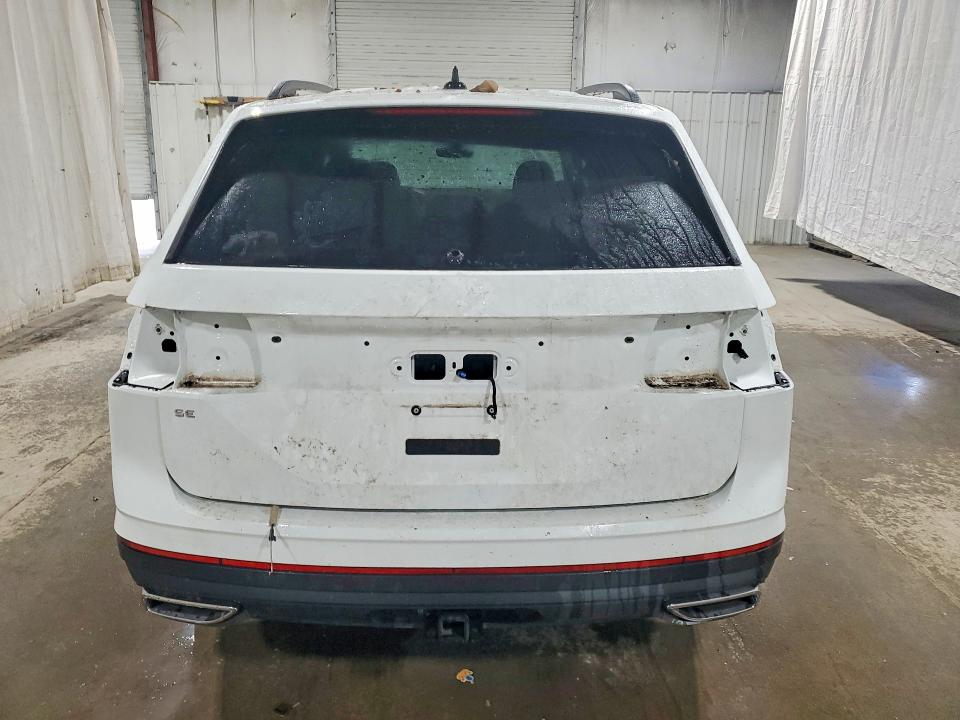 60039976 :رقم المزاد ، 1V2WR2CA2SC570680 vin ، 2025 Volkswagen Atlas مزاد بيع
