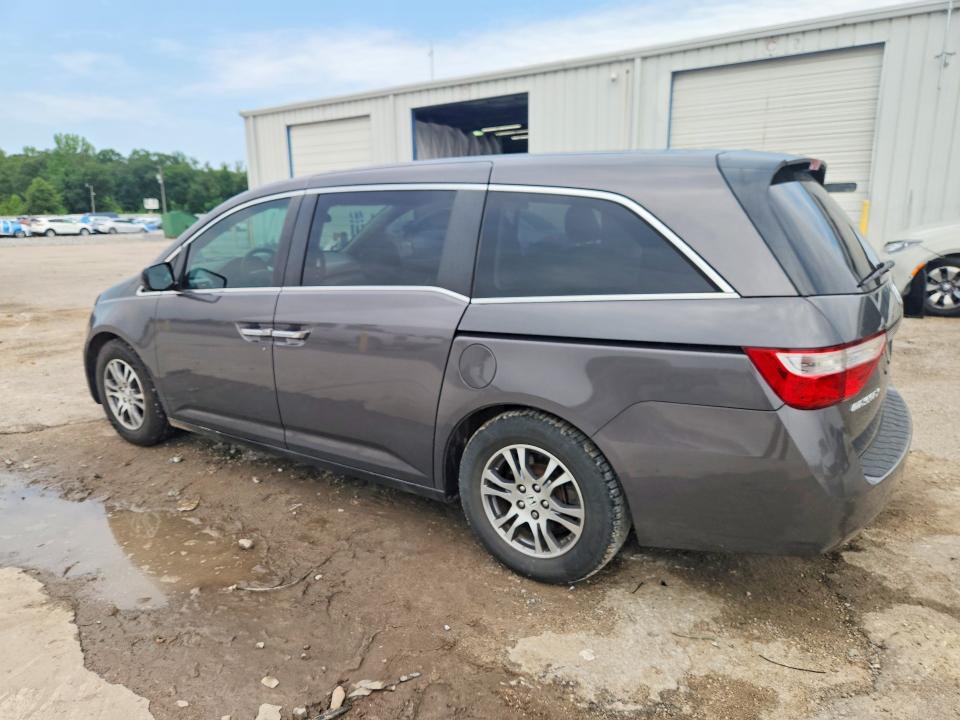 62625656 :رقم المزاد ، 5FNRL5H48DB072719 vin ، 2013 Honda Odyssey مزاد بيع