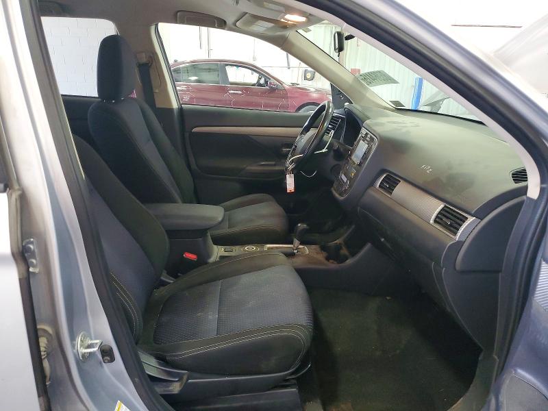 Продажа на аукционе авто 2016 Mitsubishi Outlander, vin: JA4AZ3A30GZ010371, номер лота: 85964415