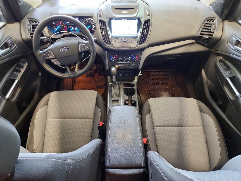 Продажа на аукционе авто 2017 Ford Escape, vin: 1FMCU9GD4HUB64141, номер лота: 61882056