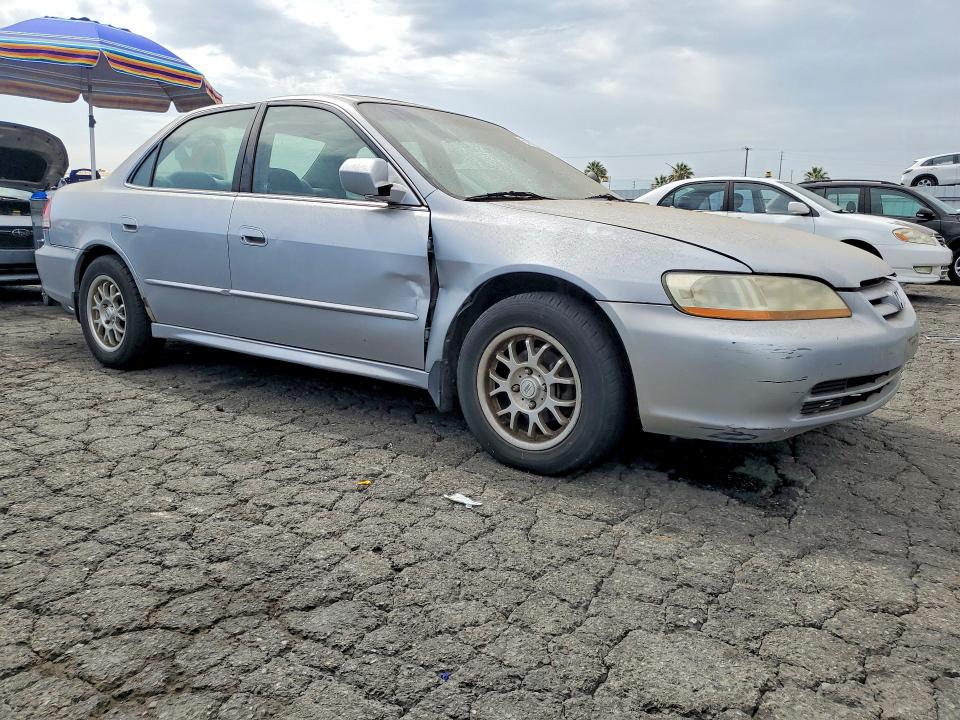 60080906 :رقم المزاد ، 1HGCG56692A118001 vin ، 2002 Honda Accord مزاد بيع