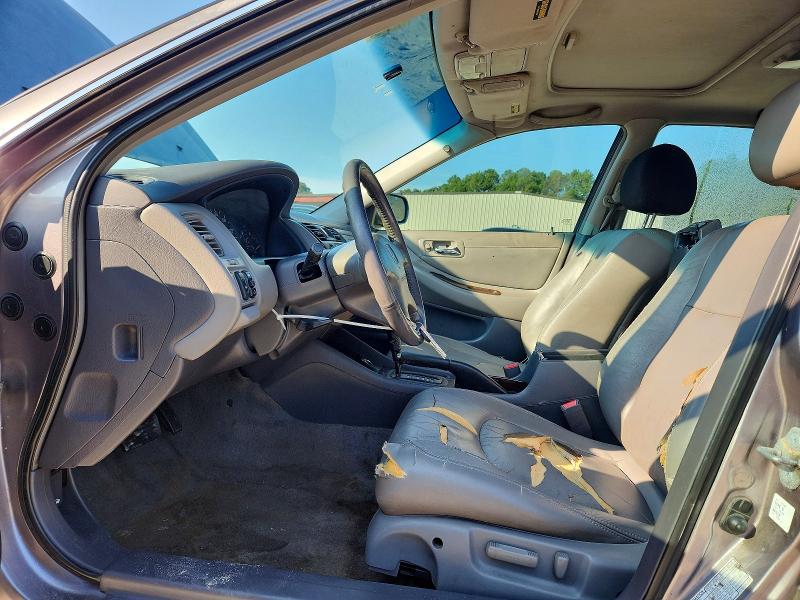 62308596 :رقم المزاد ، 1HGCG6680YA093523 vin ، 2000 Honda Accord مزاد بيع
