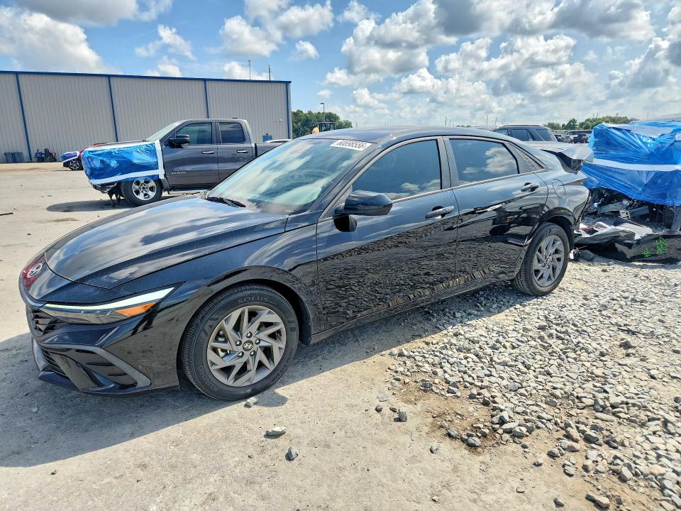 Auction sale of the 2024 Hyundai Elantra, vin: KMHLM4DG3RU834992, lot number: 60698556
