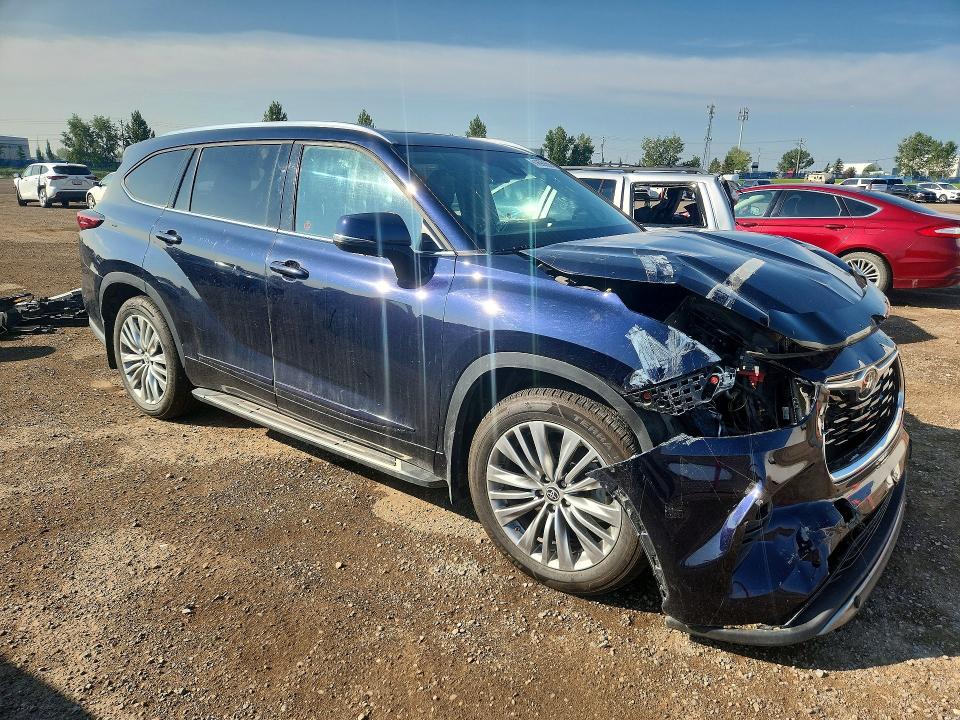 Aukcja sprzedaży 2022 Toyota Highlander, vin: 5TDFZRBH8NS197026, numer aukcji: 61696566