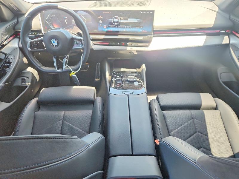63533116 :رقم المزاد ، WBA43FJ04TCW12387 vin ، 2026 Bmw 530 مزاد بيع