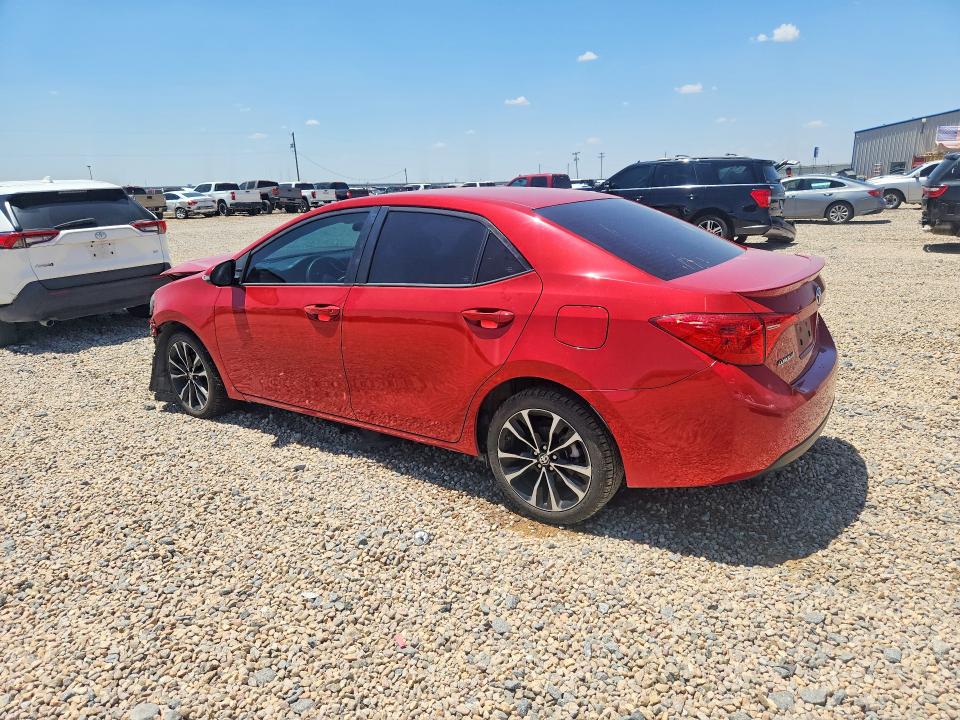62276096 :رقم المزاد ، 5YFBURHE2JP774825 vin ، 2018 Toyota Corolla مزاد بيع