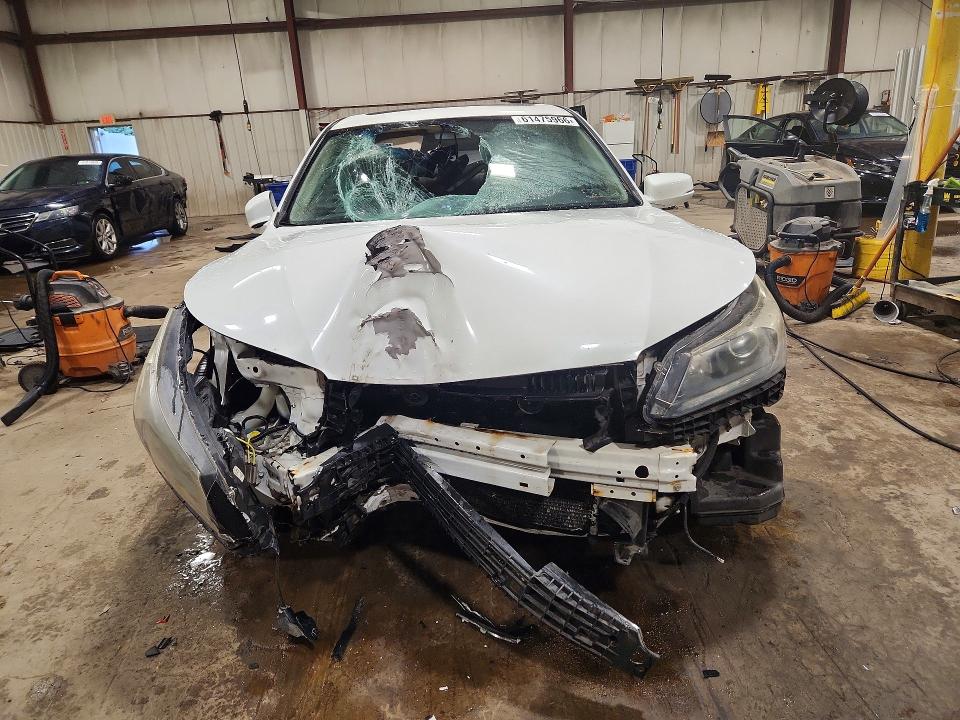 61475966 :رقم المزاد ، 1HGCR2F87DA020856 vin ، 2013 Honda Accord مزاد بيع