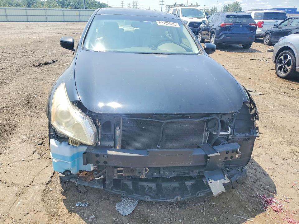 62101016 :رقم المزاد ، JN1DV6AP3BM830777 vin ، 2011 Infiniti G25 Sedan مزاد بيع