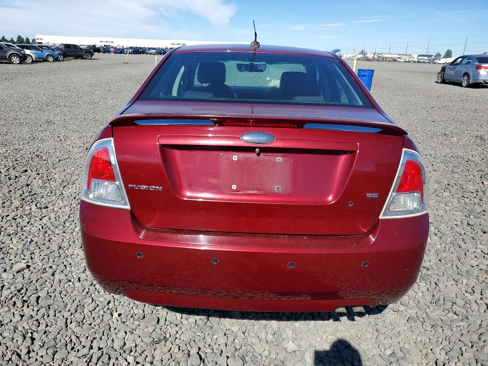 60188086 :رقم المزاد ، 3FAHP07Z27R132826 vin ، 2007 Ford Fusion مزاد بيع
