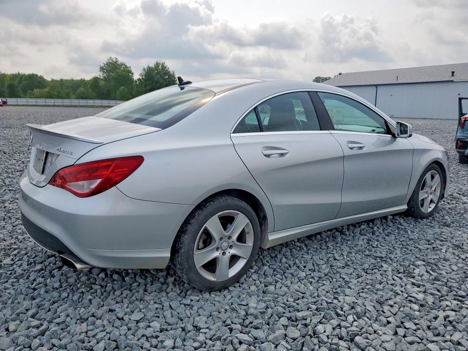 62818186 :رقم المزاد ، WDDSJ4GB2FN204403 vin ، 2015 Mercedes-benz Cla مزاد بيع