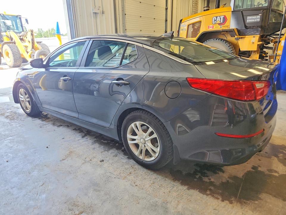 Auction sale of the 2015 Kia Optima, vin: KNAGM4A73F5625801, lot number: 61307796