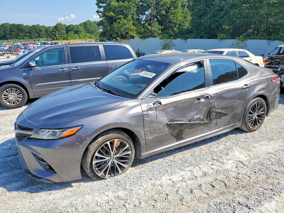 Продаж на аукціоні авто 2018 Toyota Camry, vin: 4T1B11HK9JU040584, номер лоту: 59954356
