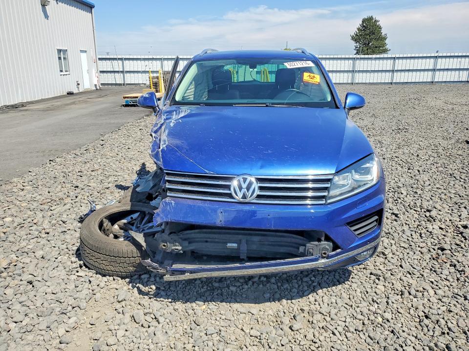 2016 Volkswagen Touareg მანქანა იყიდება აუქციონზე, vin: WVGEF9BP4GD000729, აუქციონის ნომერი: 60271216