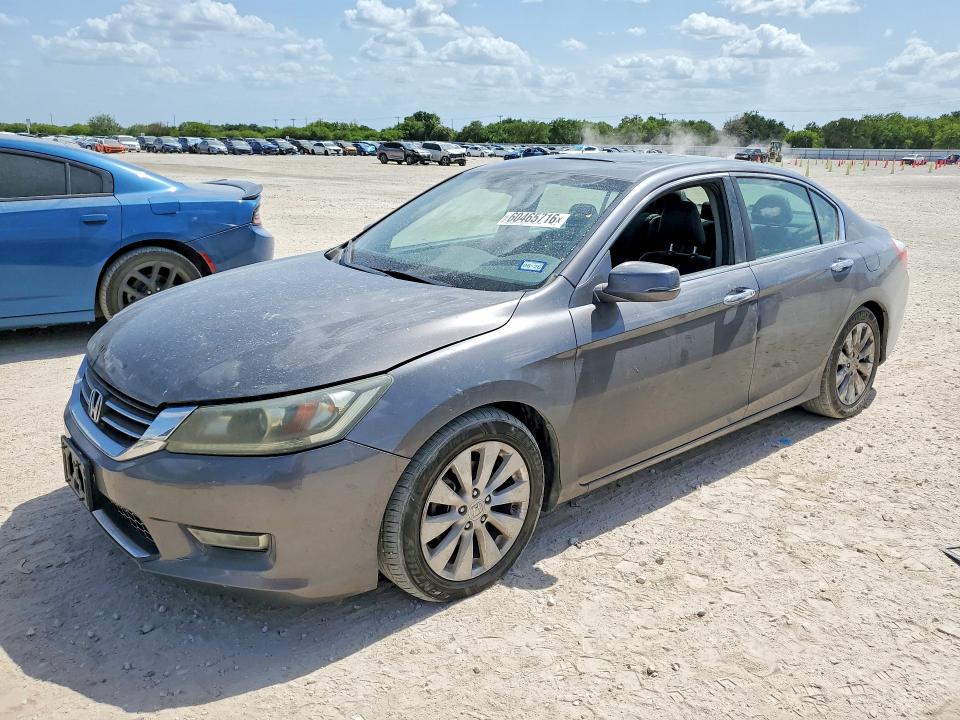 Auction sale of the 2013 Honda Accord, vin: 1HGCR2F85DA063351, lot number: 60465716