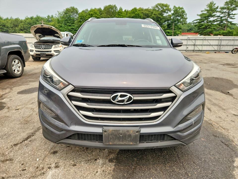 2018 Hyundai Tucson მანქანა იყიდება აუქციონზე, vin: KM8J3CA43JU775896, აუქციონის ნომერი: 60919966