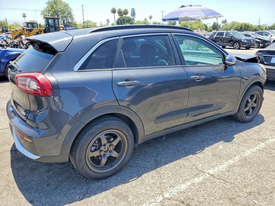 60707176 :رقم المزاد ، KNDCC3LC4K5250374 vin ، 2019 Kia Niro مزاد بيع