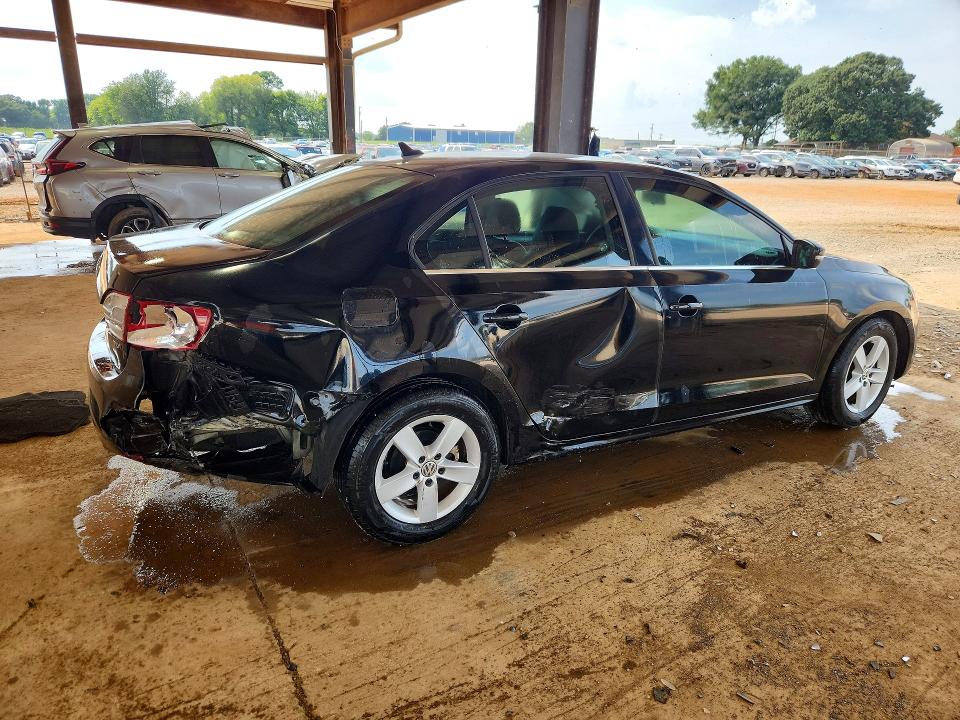 2013 Volkswagen Jetta მანქანა იყიდება აუქციონზე, vin: 3VWLL7AJ5DM251388, აუქციონის ნომერი: 63105626