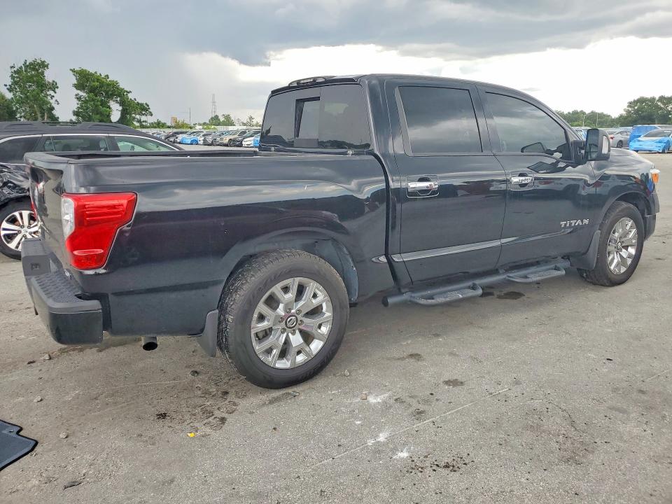 61149526 :رقم المزاد ، 1N6AA1EF2MN530755 vin ، 2021 Nissan Titan مزاد بيع