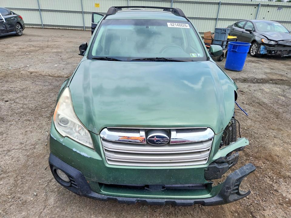 62148826 :رقم المزاد ، 4S4BRBKC4E3310025 vin ، 2014 Subaru Outback مزاد بيع