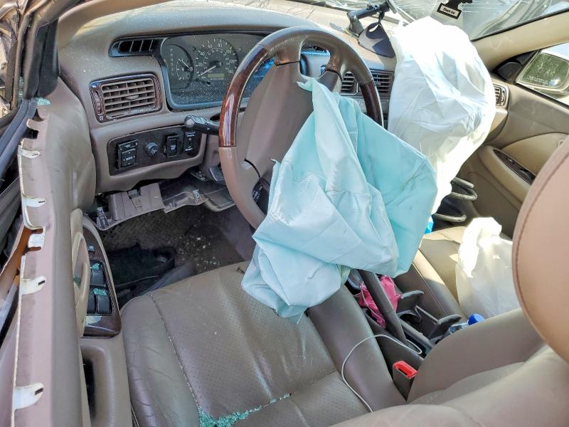 62147746 :رقم المزاد ، JT2BF28K710318071 vin ، 2001 Toyota Camry مزاد بيع