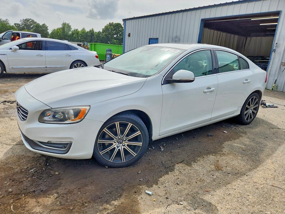 Auction sale of the 2017 Volvo S60, vin: LYV402HK9HB132692, lot number: 61027766