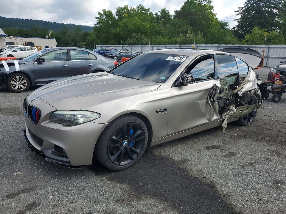 62542646 :رقم المزاد ، WBAFU7C55BC777464 vin ، 2011 Bmw 535 مزاد بيع