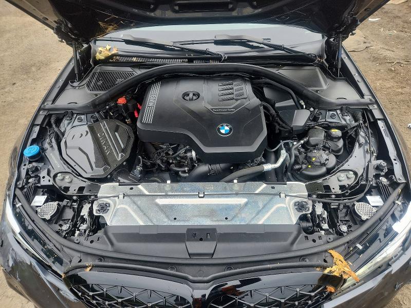 60746506 :رقم المزاد ، 3MW5R7J03M8B72535 vin ، 2021 Bmw 330xi مزاد بيع
