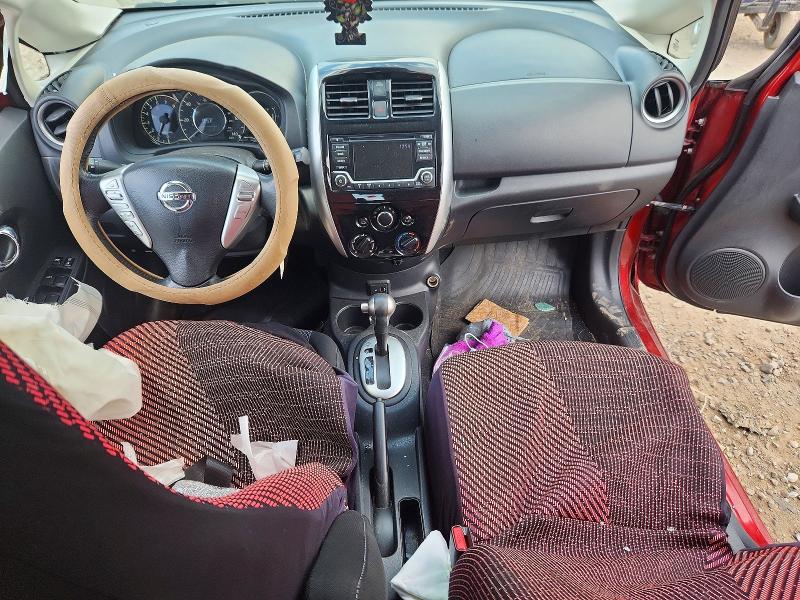 60180756 :رقم المزاد ، 3N1CE2CP5HL353497 vin ، 2017 Nissan Versa مزاد بيع
