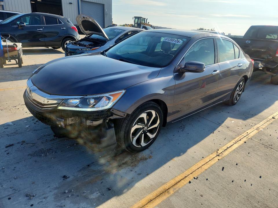 61398126 :رقم المزاد ، 1HGCR2F84GA173490 vin ، 2016 Honda Accord مزاد بيع