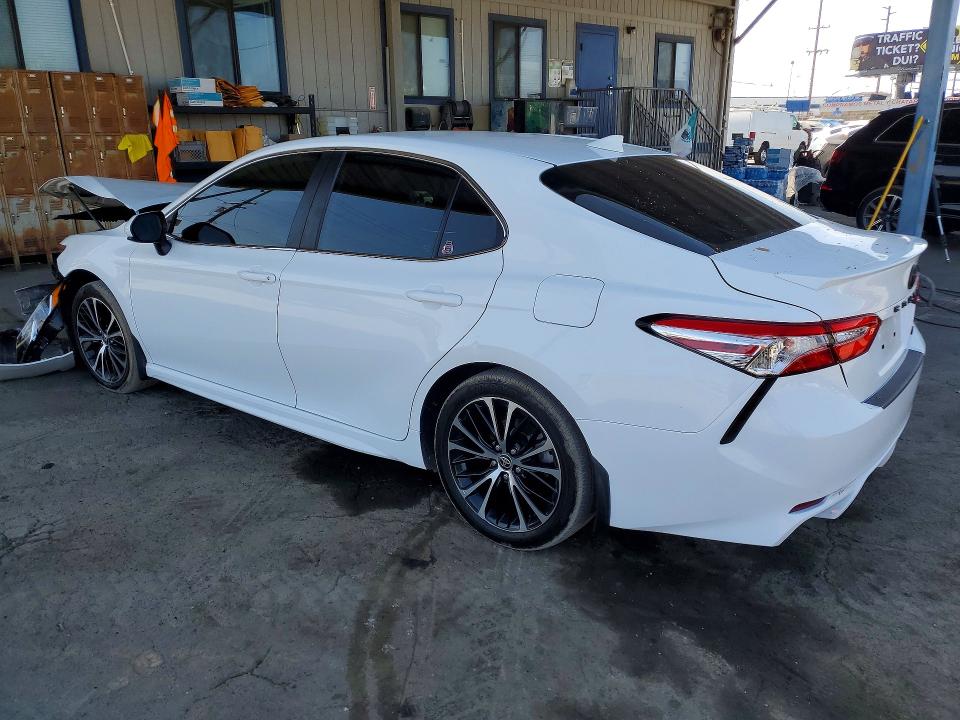 2020 Toyota Camry მანქანა იყიდება აუქციონზე, vin: 4T1G11AK5LU504991, აუქციონის ნომერი: 61409296