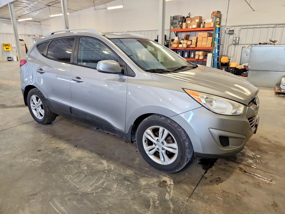 2011 Hyundai Tucson მანქანა იყიდება აუქციონზე, vin: KM8JU3AC0BU293022, აუქციონის ნომერი: 60983946