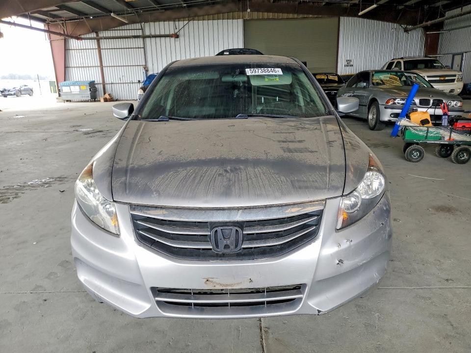 59738846 :رقم المزاد ، 1HGCP2F64CA071038 vin ، 2012 Honda Accord مزاد بيع