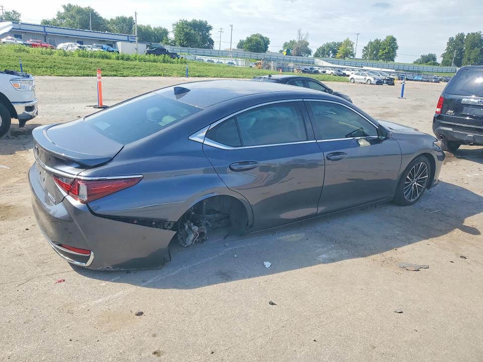 60647976 :رقم المزاد ، 58ADA1C17RU049294 vin ، 2024 Lexus Es 300h مزاد بيع
