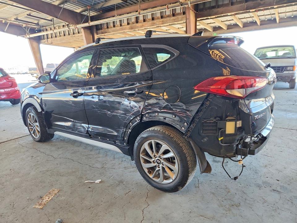 59816106 :رقم المزاد ، KM8J33A44HU493776 vin ، 2017 Hyundai Tucson مزاد بيع