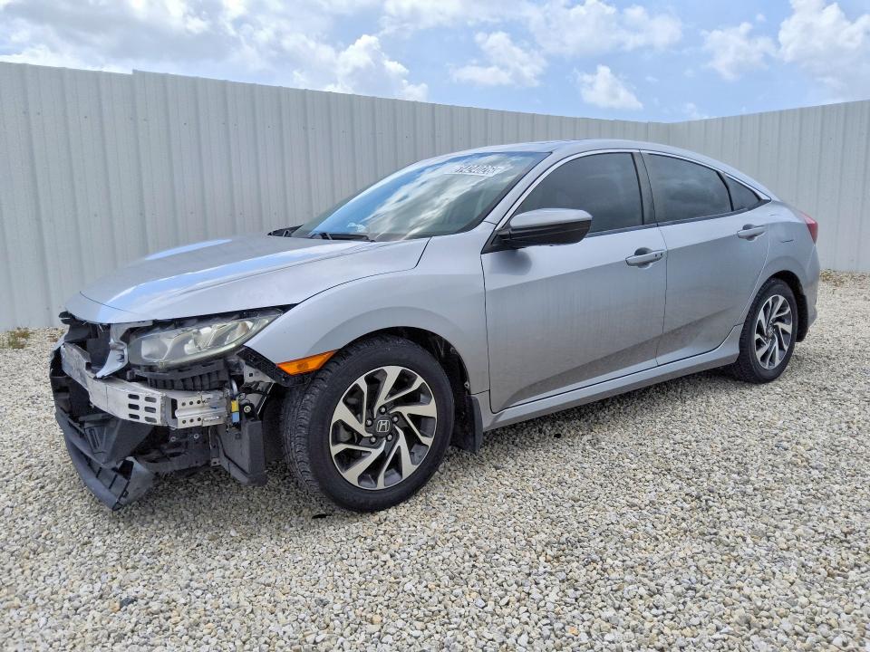 2017 Honda Civic მანქანა იყიდება აუქციონზე, vin: 19XFC2F71HE046201, აუქციონის ნომერი: 61424026
