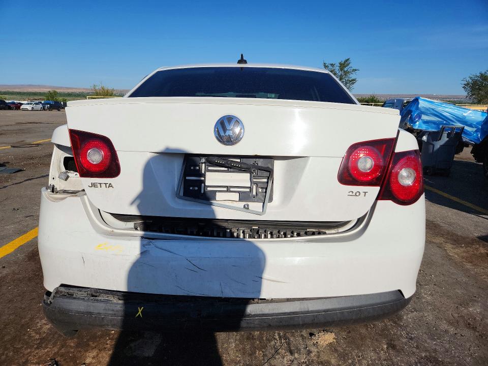 Продаж на аукціоні авто 2010 Volkswagen Jetta, vin: 3VWRJ7AJ1AM015199, номер лоту: 62844726