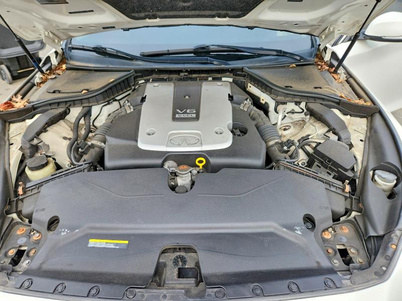 62307406 :رقم المزاد ، JN1BV7AR9FM398846 vin ، 2015 Infiniti Q50 مزاد بيع