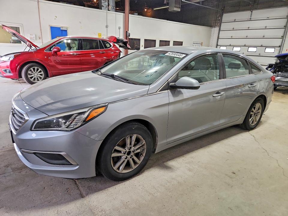 62690446 :رقم المزاد ، 5NPE24AF1GH283032 vin ، 2016 Hyundai Sonata مزاد بيع