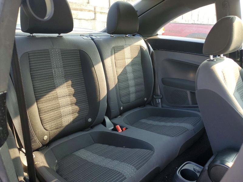 Продаж на аукціоні авто 2015 Volkswagen Beetle, vin: 3VWVT7AT2FM646240, номер лоту: 61285146