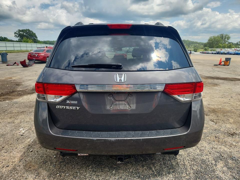 62233826 :رقم المزاد ، 5FNRL5H65EB031077 vin ، 2014 Honda Odyssey مزاد بيع