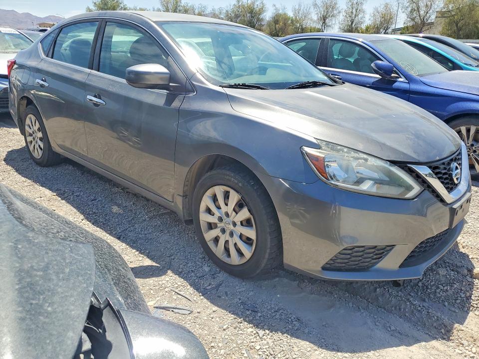 Продажа на аукционе авто 2017 Nissan Sentra, vin: 3N1AB7AP8HY218159, номер лота: 62680826