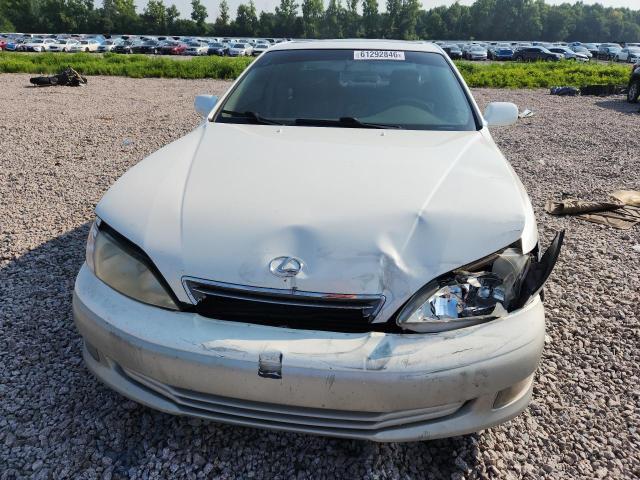 61292846 :رقم المزاد ، JT8BF28GX15104034 vin ، 2001 Lexus Es مزاد بيع