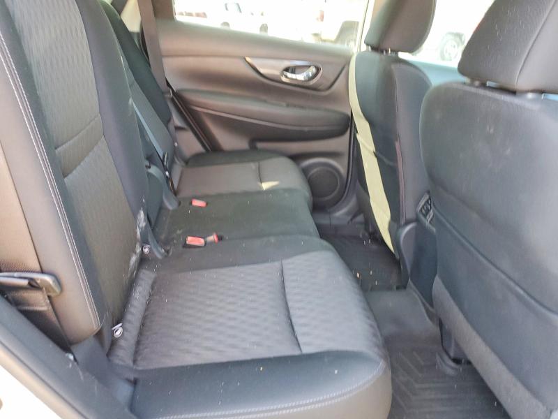 85975725 :رقم المزاد ، KNMAT2MT7HP571323 vin ، 2017 Nissan Rogue مزاد بيع